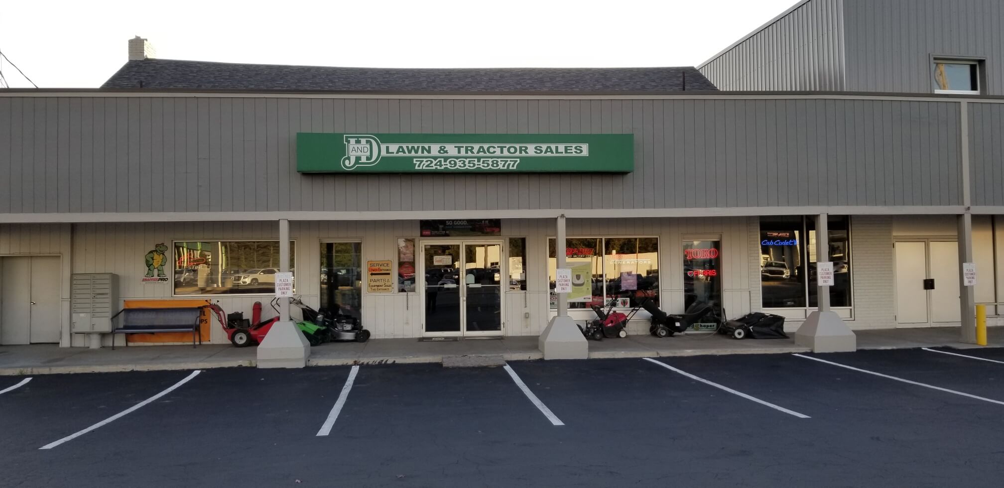 Our Store J and D Lawn & Tractor Sales Wexford, PA (724) 9355877